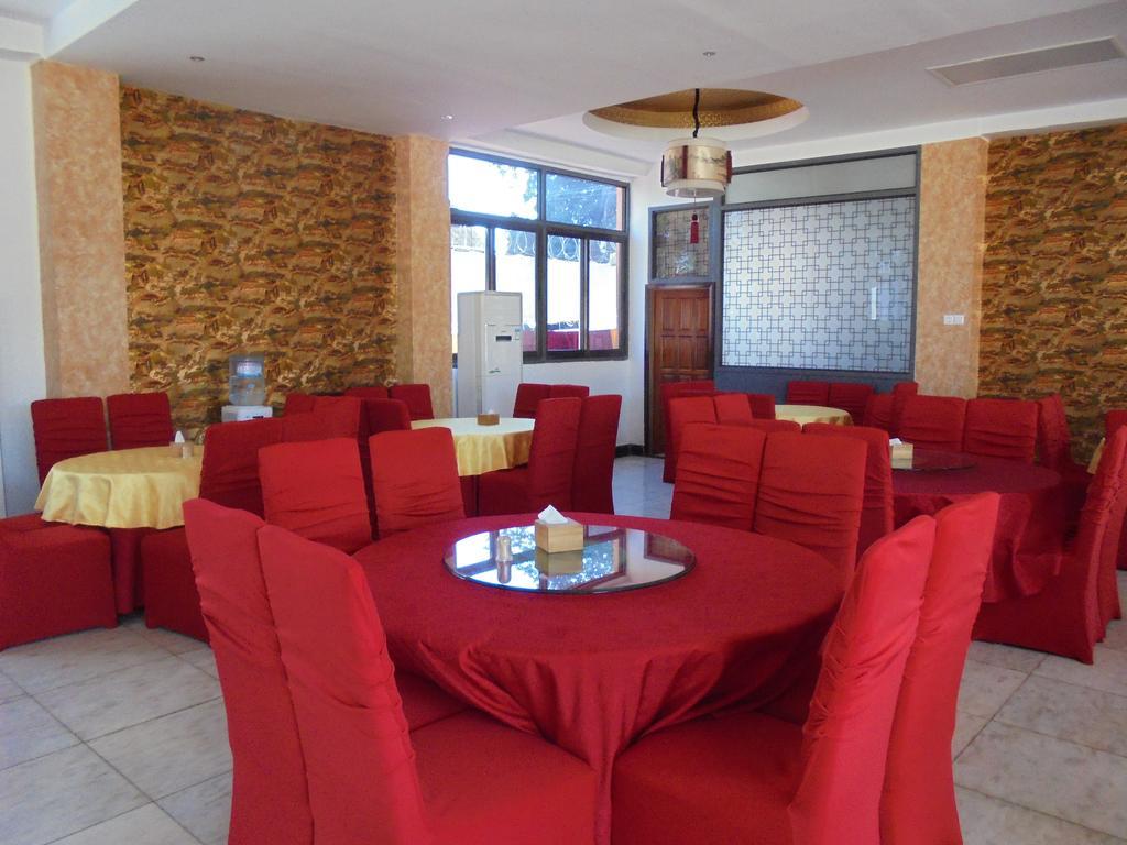 Golden Chopsticks Hotel Livingstone Eksteriør bilde